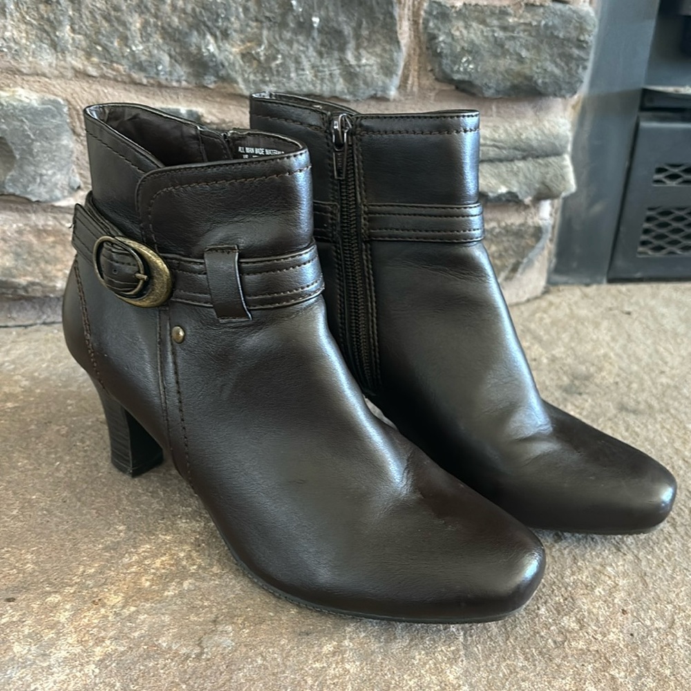 Women’s Boots